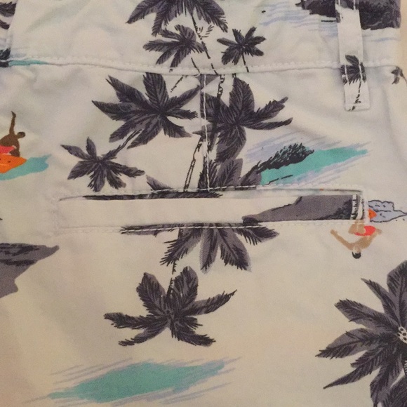 5/$5 pay $20. OLD NAVY kid’s shorts. - Picture 3 of 4